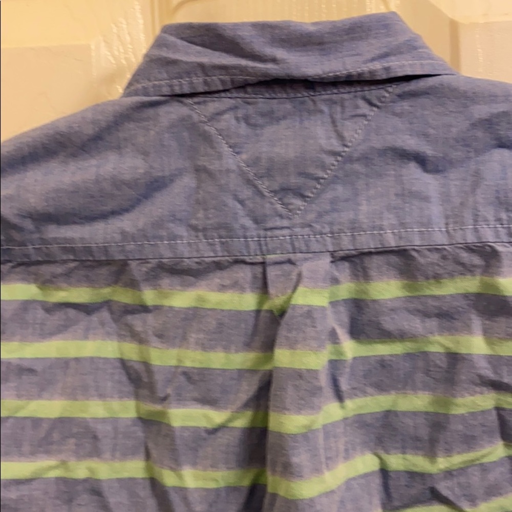 Tommy Hilfiger long sleeves 2 boy shirts size 6 - Picture 5 of 9